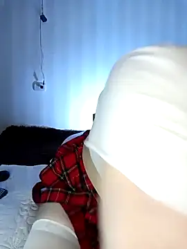 Usagi-- online show from 12-04-25, 12:42