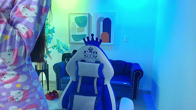 Nicole sounders online show from 02-04-26, 11:38