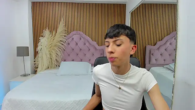 Jamess Carterr  online show from 01-16-26, 05:22