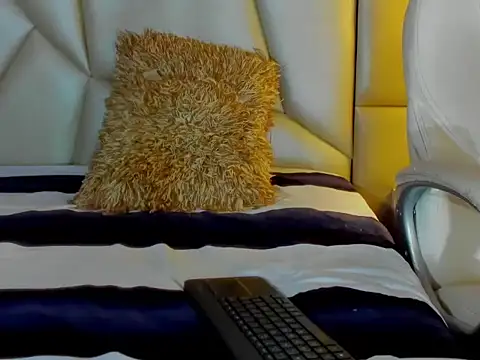 lucky smith1 online show from 03-03-26, 03:51