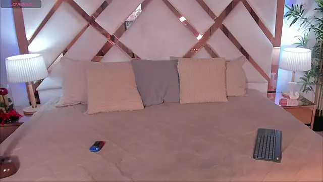 jessicastonne1 online show from 03-28-26, 05:07