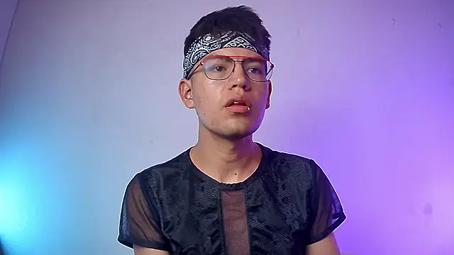 nicolatinboy online show from 02-28-26, 09:05