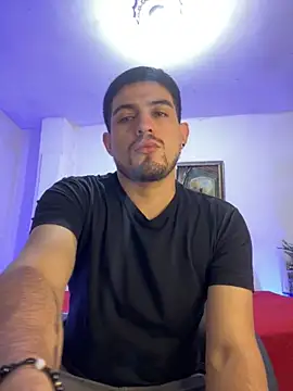 williamsmiiths16 online show from 02-11-26, 03:17