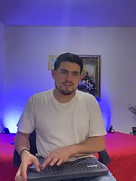 williamsmiiths16 online show from 03-09-26, 11:53