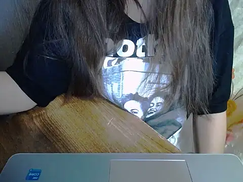 maian love online show from 05-20-26, 07:09