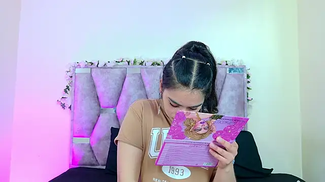 iris and damian online show from 04-20-26, 05:16