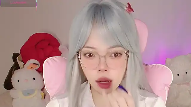 Snapshot of Miyeoonn chatting on 04-27-26, 05:00 Miyeoonn online show from 04-27-26, 05:00