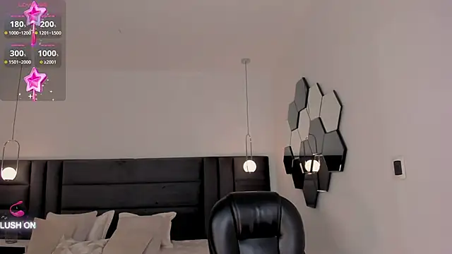 ChloeManson online show from 01-18-25, 02:47