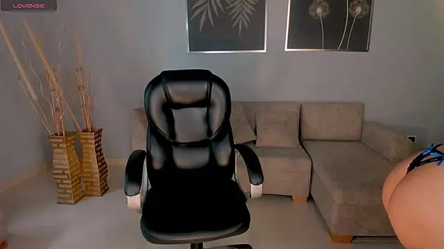 ChloeManson online show from 01-23-25, 08:56