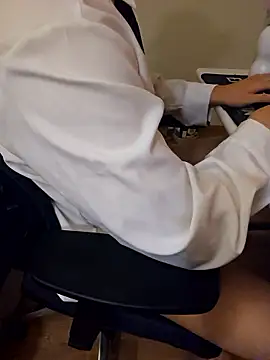 ttkk12132 online show from 12-15-25, 01:37