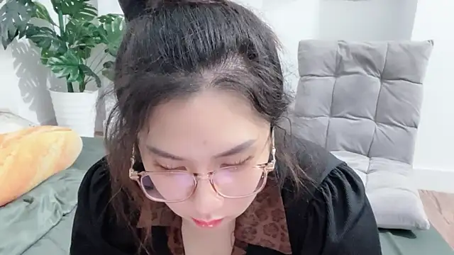 Snapshot of Ni-Ni_2K chatting on 03-27-26, 11:21 Ni-Ni 2K online show from 03-27-26, 11:21