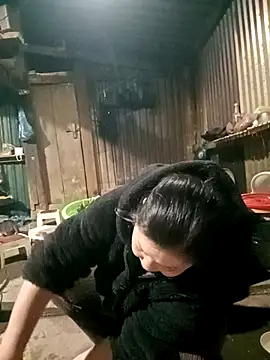 sary-hot2x online show from 12-16-25, 11:21