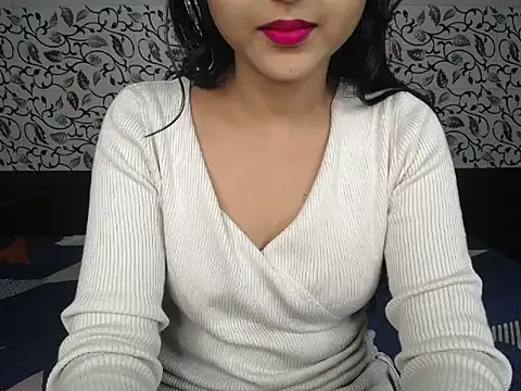 Snapshot of Heavan_queenn chatting on 01-08-26, 07:32 Heavan queenn online show from 01-08-26, 07:32