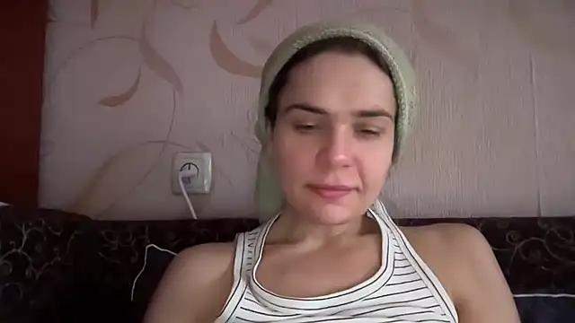 MALVINA0077 online show from 12-19-25, 09:16