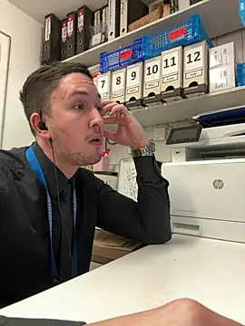 dirtyanal23 online show from 02-16-26, 07:43