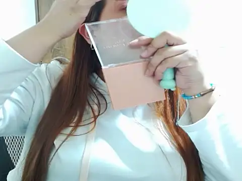 Ammy pearsn online show from 12-15-25, 07:07