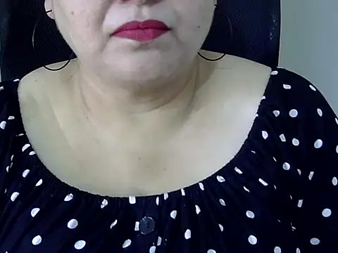 Snapshot of Soniya_Sha chatting on 05-07-26, 06:52 Soniya Sha online show from 05-07-26, 06:52