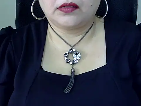 Snapshot of Soniya_Sha chatting on 05-13-26, 07:28 Soniya Sha online show from 05-13-26, 07:28