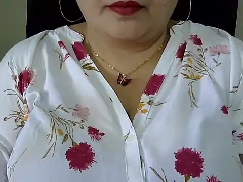 Snapshot of Soniya_Sha chatting on 06-03-26, 07:33 Soniya Sha online show from 06-03-26, 07:33