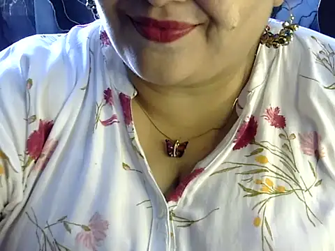 Snapshot of Soniya_Sha chatting on 06-28-26, 09:15 Soniya Sha online show from 06-28-26, 09:15