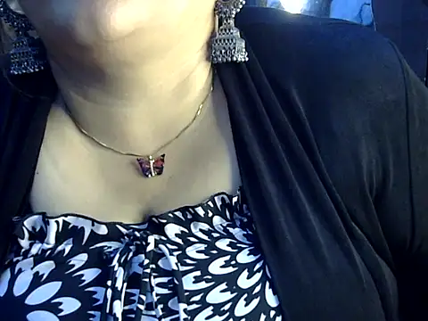 Snapshot of Soniya_Sha chatting on 07-02-26, 08:59 Soniya Sha online show from 07-02-26, 08:59