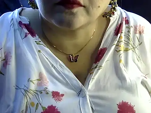 Snapshot of Soniya_Sha chatting on 07-12-26, 07:54 Soniya Sha online show from 07-12-26, 07:54