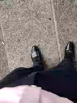 boyfromMum bai online show from 04-22-26, 12:18