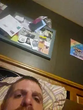 Legtrembler1 online show from 02-11-26, 12:15