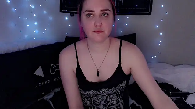 Snapshot of MaryMary_ chatting on 02-27-26, 07:25 MaryMary online show from 02-27-26, 07:25