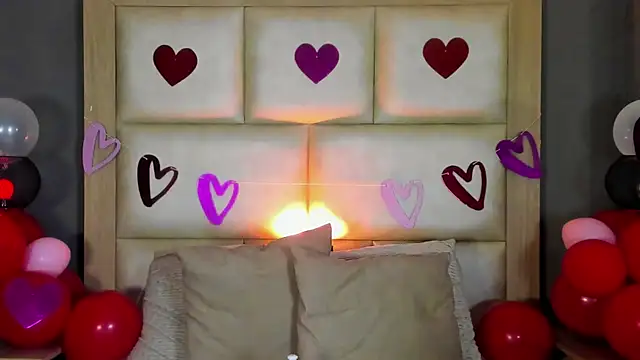 TaniaRedd  online show from 02-15-26, 02:14