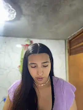 Alix Rousses21 online show from 04-24-26, 06:10