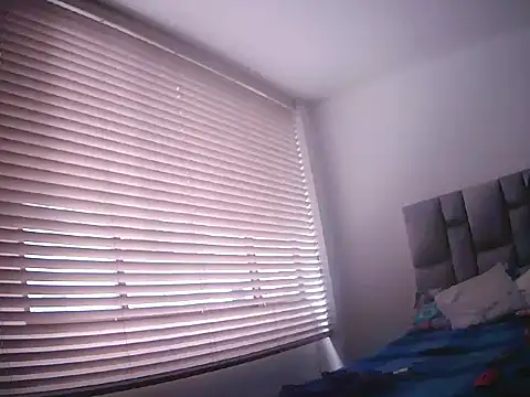 Fernanda andrew online show from 06-10-26, 04:06