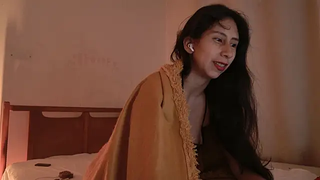 MoonLipsON- online show from 07-19-26, 04:49