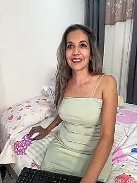 sandrafarrely online show from 12-04-25, 11:46