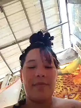 Snapshot of daniela_fox1 chatting on 03-27-26, 01:22 daniela fox1 online show from 03-27-26, 01:22