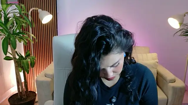 victoria   moon online show from 04-10-26, 03:06