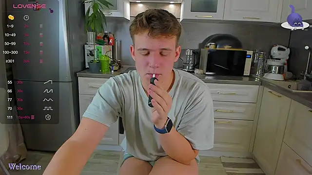 fruitninjaga online show from 12-18-25, 03:07