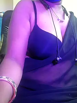 Preeti345 online show from 06-10-26, 03:07