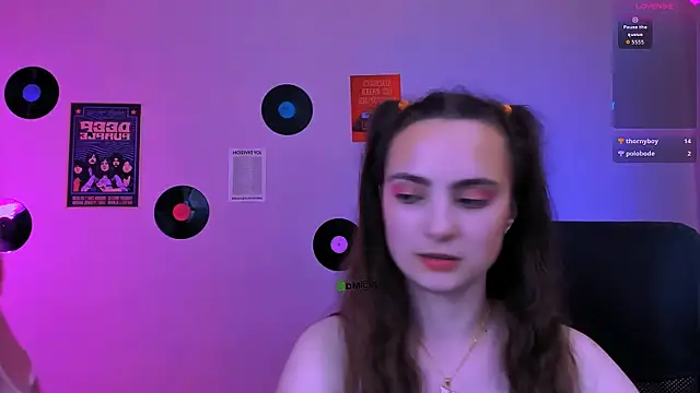 jenna elayne online show from 05-10-26, 02:44