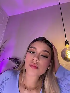 Sophie-velvet online show from 07-23-26, 07:45