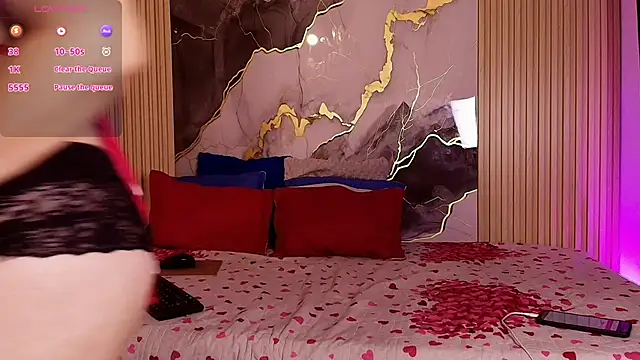 Zoe aitanaa online show from 04-14-26, 12:11