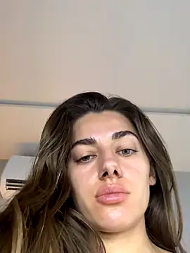 Snapshot of Jess__Fox chatting on 12-04-25, 04:38 Jess Fox online show from 12-04-25, 04:38