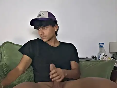 OnlyTyroone online show from 04-22-26, 12:35
