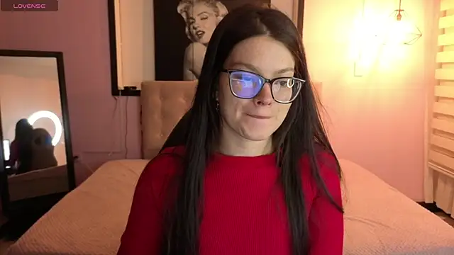 Sara valderrama  online show from 04-07-26, 12:38