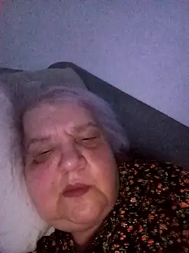 HapinessLovee online show from 04-18-26, 07:58