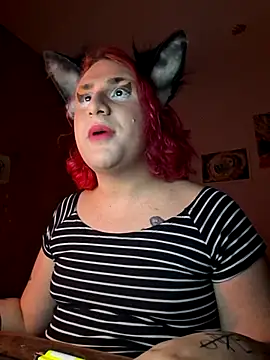 alien ate red online show from 12-16-25, 08:58