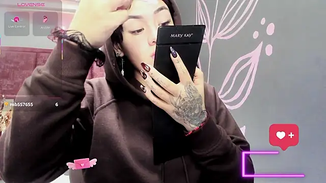 Kiara Fox   online show from 02-14-26, 07:54