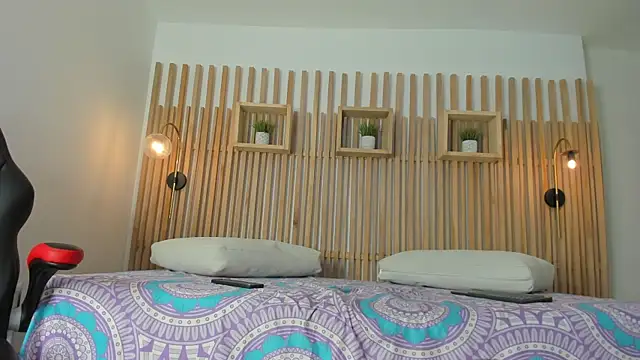 Snapshot of maye_wells_ chatting on 01-14-26, 07:30 maye wells online show from 01-14-26, 07:30