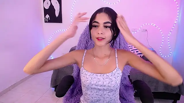 Snapshot of Sofia_tgn chatting on 04-30-26, 06:14 Sofia tgn online show from 04-30-26, 06:14