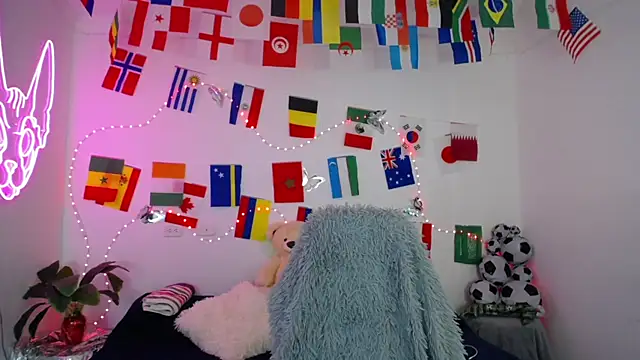 Snapshot of Sofia_tgn chatting on 06-12-26, 06:40 Sofia tgn online show from 06-12-26, 06:40